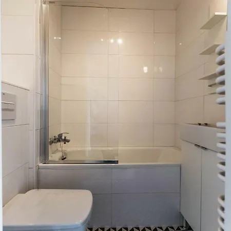 Apartament Przy Rotundzie Warschau Exterior foto